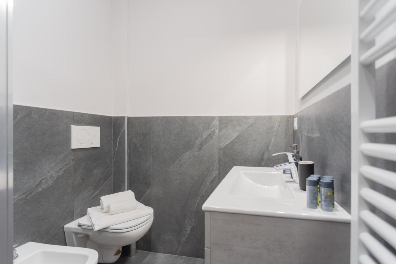 Sant'Agostino Apartments By Rent All Côme Extérieur photo