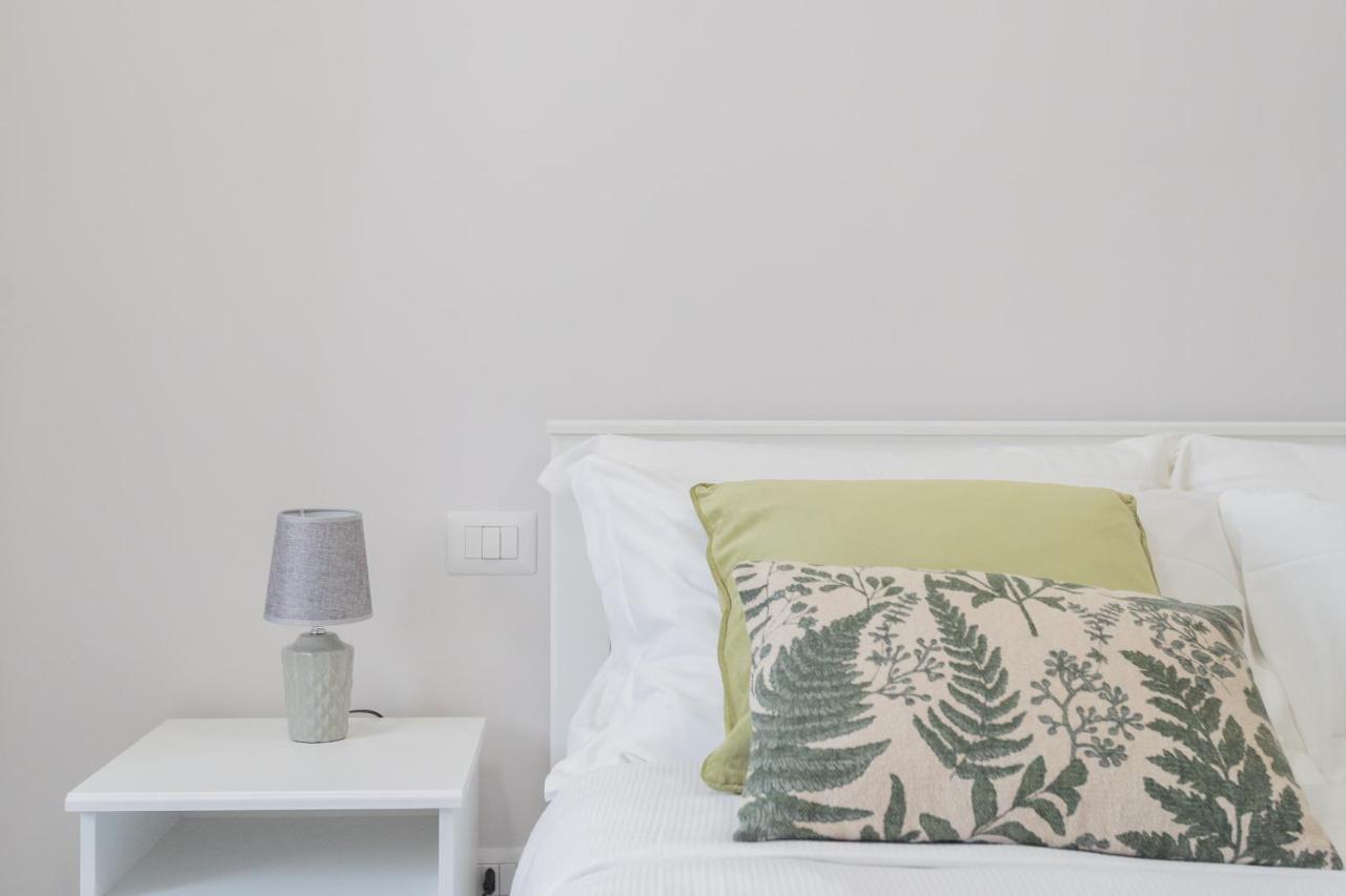 Sant'Agostino Apartments By Rent All Côme Extérieur photo