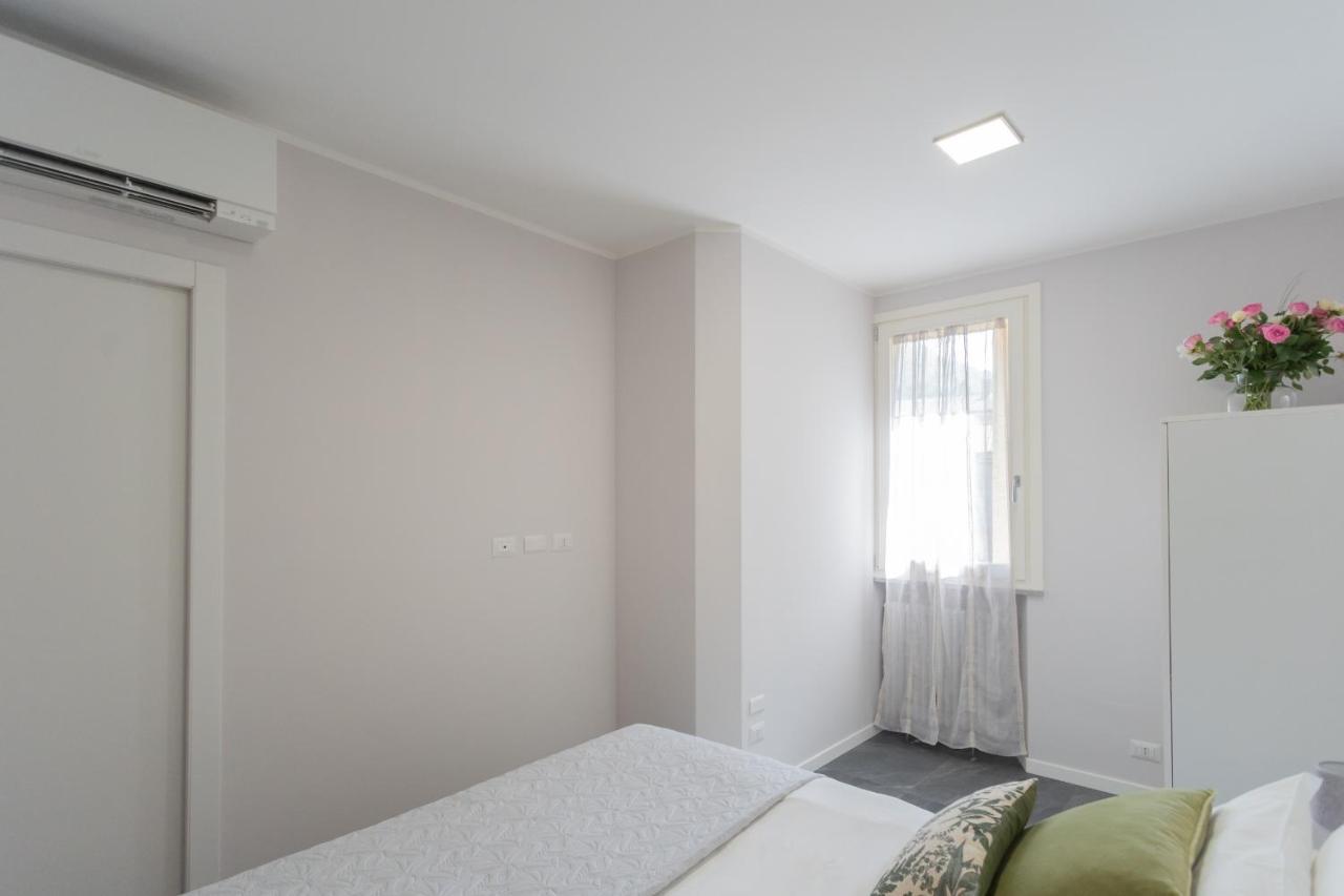 Sant'Agostino Apartments By Rent All Côme Extérieur photo